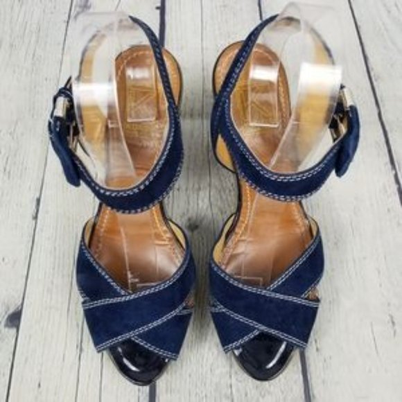 Kukoa open toe stacked heel sandals. Excellent pre-owned condition - Picture 2 of 5